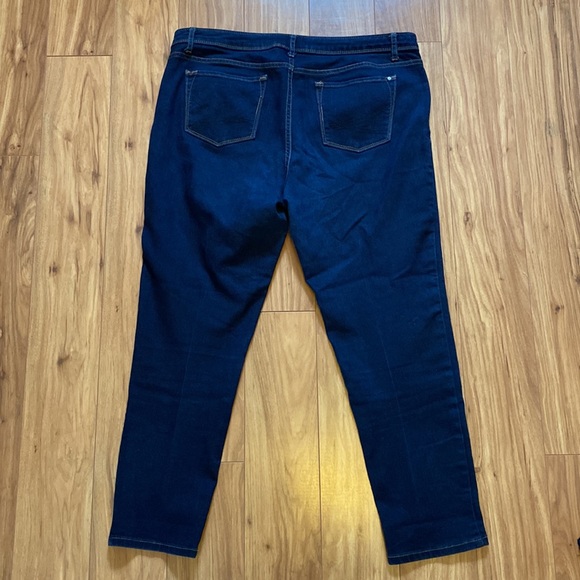 Simply Vera Vera Wang Skinny Ankle Jeans - Picture 3 of 8